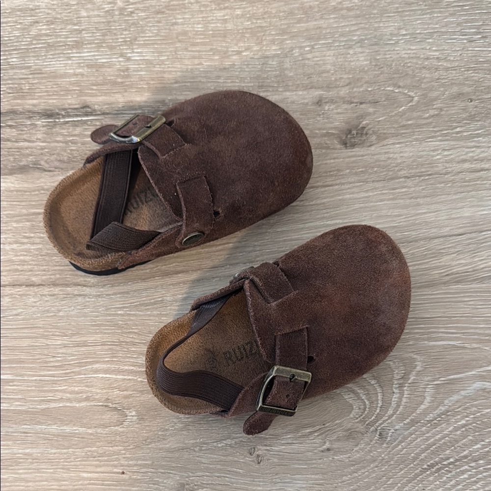 Birkenstock-inspired Kids Brown Suede Slippers